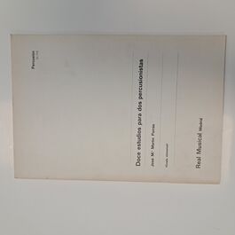 Doce Estudios para Dos Percusionistas