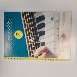 Memorables Piano Guitar Vocal 7