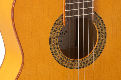 Guitarra Admira Triana Serie Flamenco