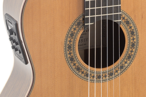 Guitarra Clásica Admira A15 Electrificada Con Fishman Serie Artesanía