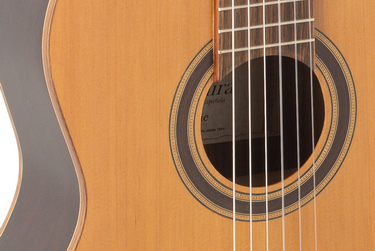 Guitarra Admira Irene Conservatorio